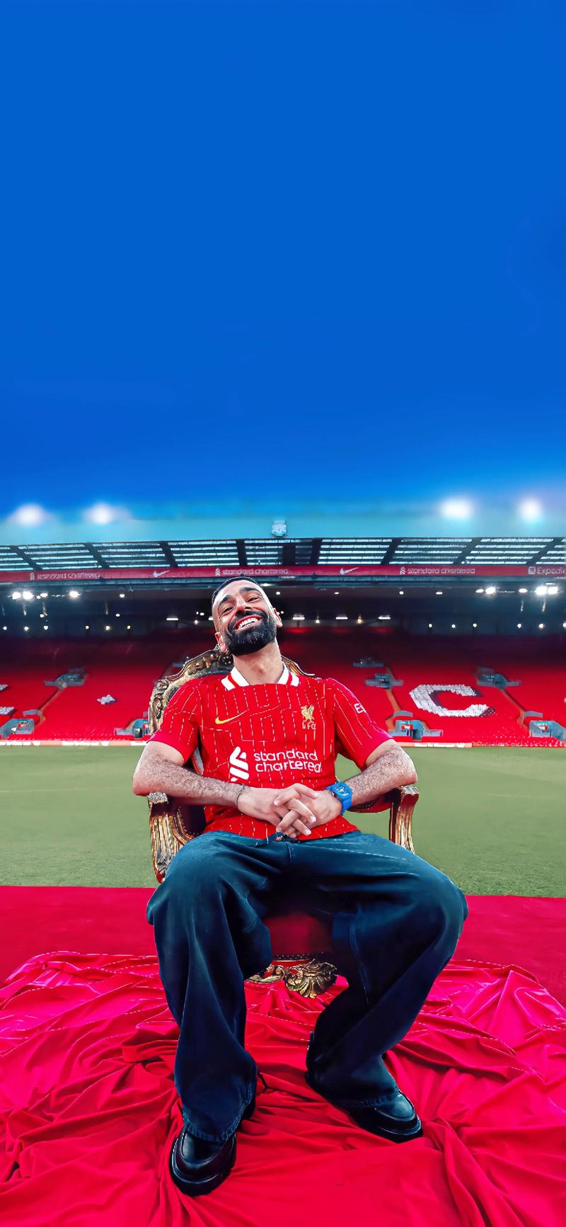 38岁梅西依旧掌控比赛，用瞬间决定胜负，展现非凡实力。