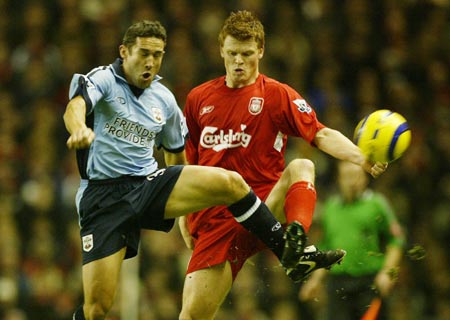 2025／26赛季英超：英超第四的黑猫桑德兰究竟是何方神圣（2025／26英超：黑猫桑德兰杀入前四，究竟何来头？）