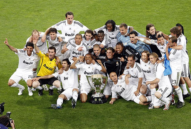 2026澳网亚太区外卡赛男单第一轮：布云朝克特战胜对手晋级8强