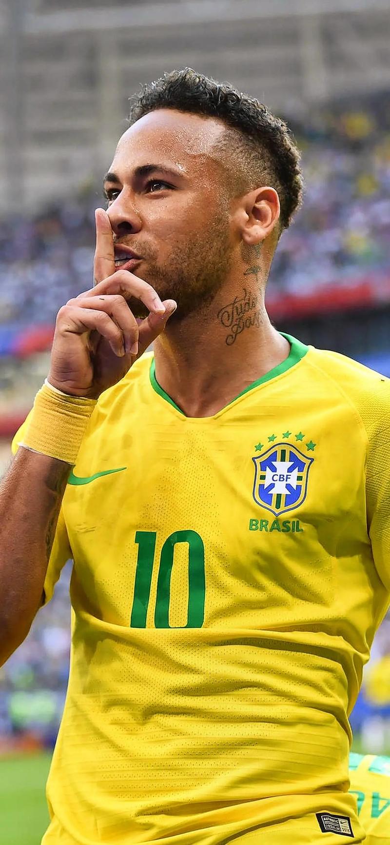 拜仁官方：于帕梅卡诺因负荷管理未进战圣保利大名单